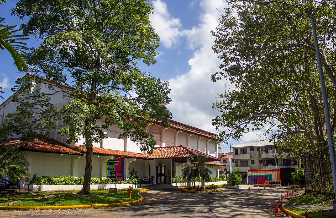 Museo de Arte Contemporáneo (MAC Panamá)